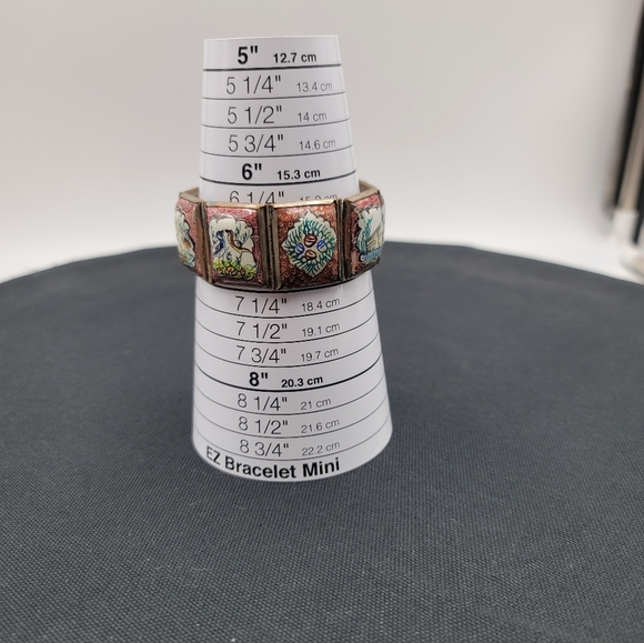 Vtg hand painted baked enamel bracelet - Picture 7 of 8